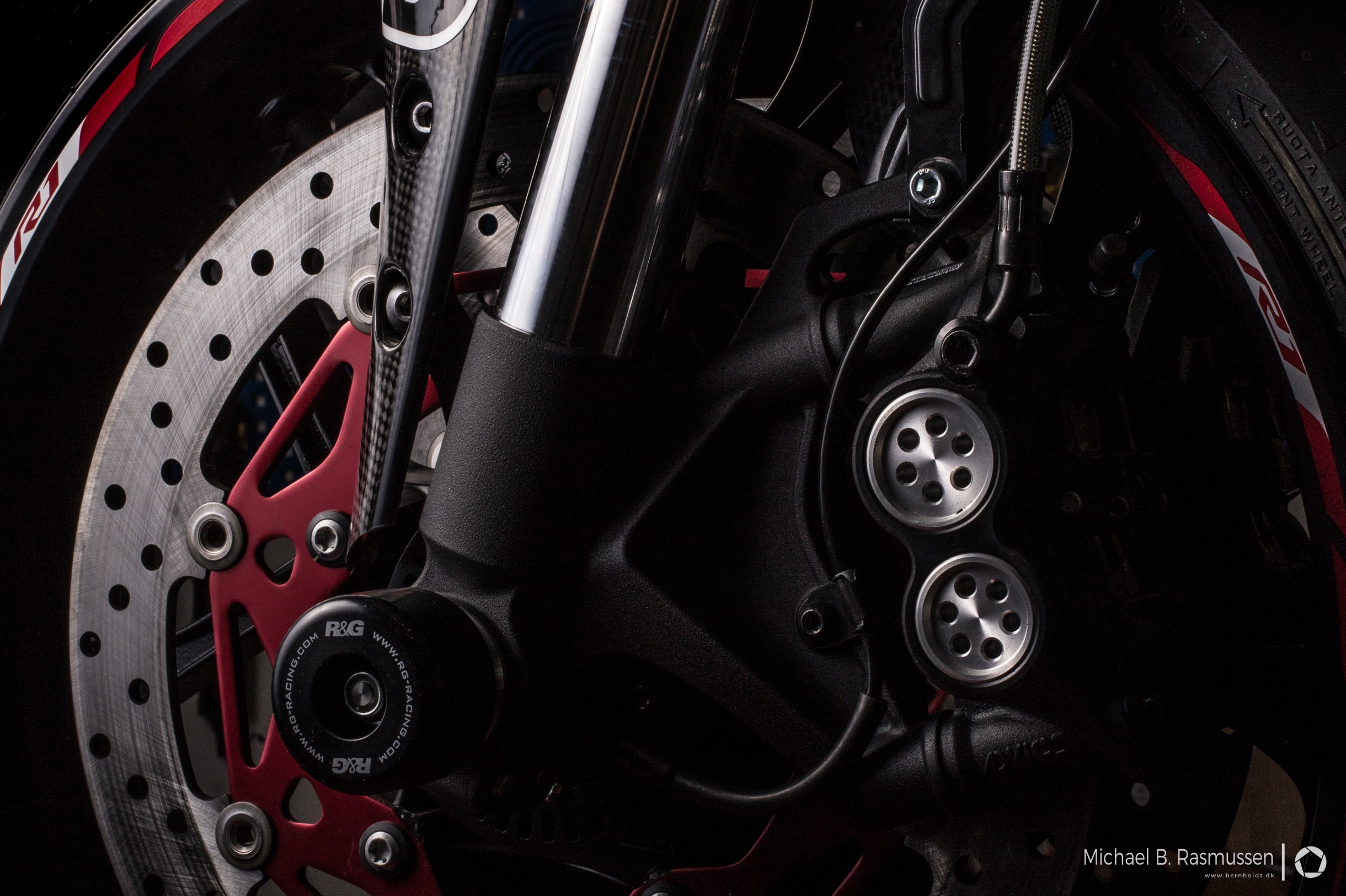 Howard Racing – Team Mc-X Yamaha R1